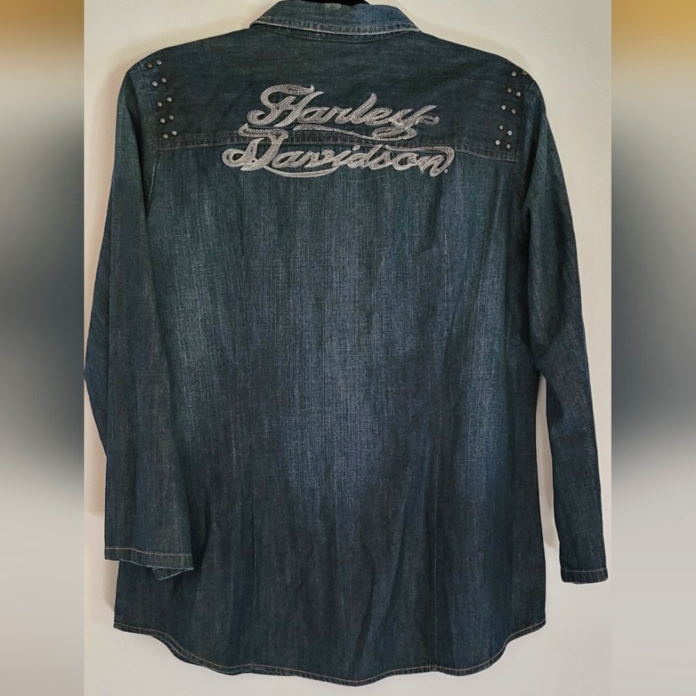 Harley Davidson Logo Embroidered Studded Denim Shirt Pearl Snap Roll Tab Sleeve - Picture 5 of 12